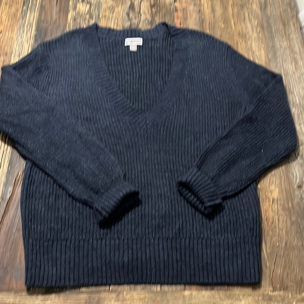 NWOT Chelsea 28 Slouchy V Neck Ribbed Sweater (L)